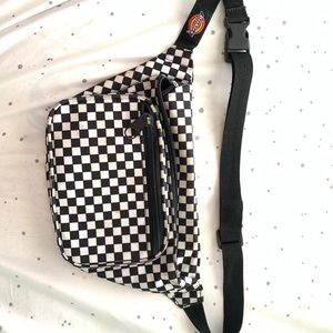 Checkered Dickies Fanny pack🌈